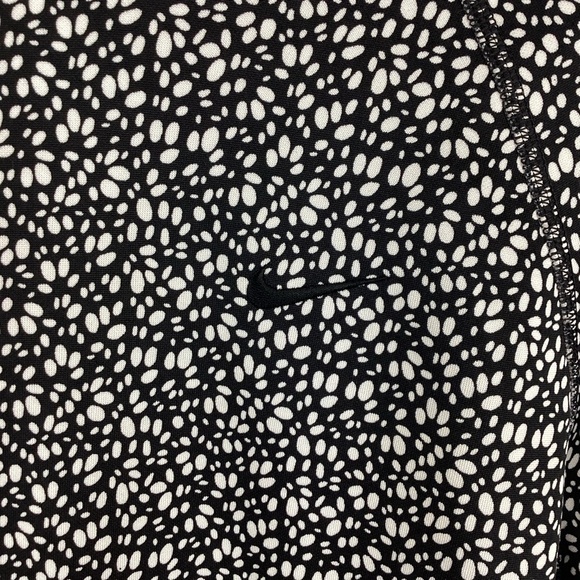 NIKE THERMA FIT SIZE M HOODIE SWEATER SWEATSHIRT TOP GUC - Picture 4 of 8